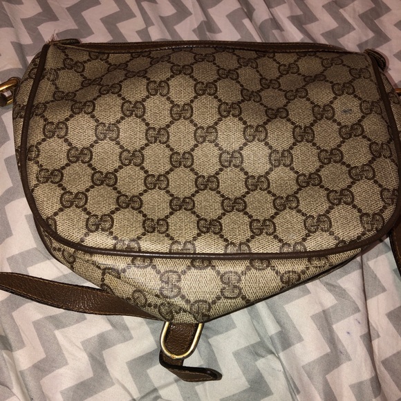 2011 Gucci shoulder bag with proof of purchase - Picture 8 of 8